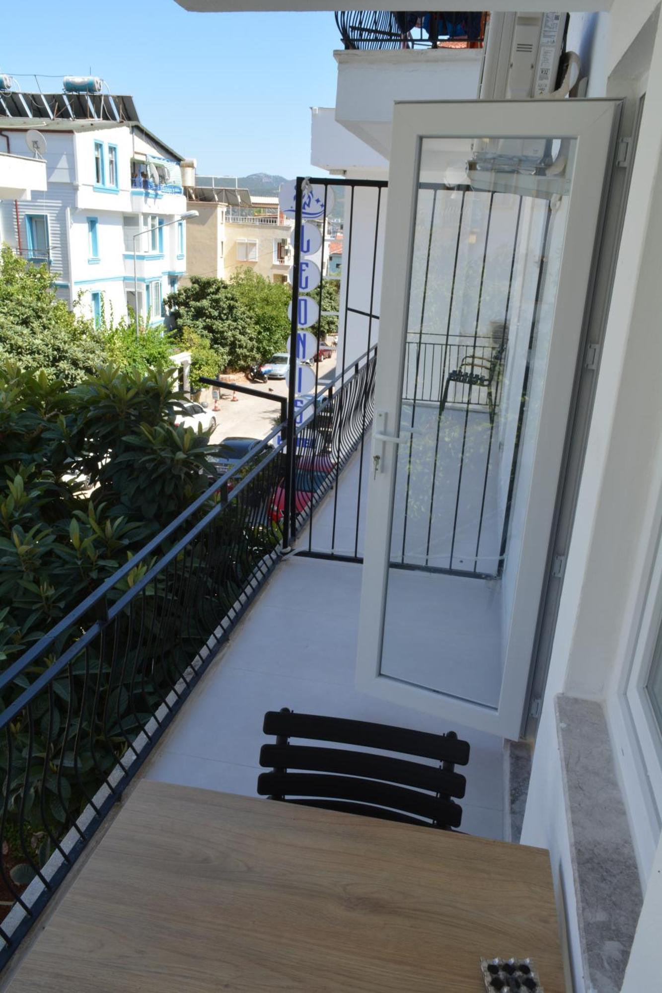 Leonis Hotel Kas Bagian luar foto